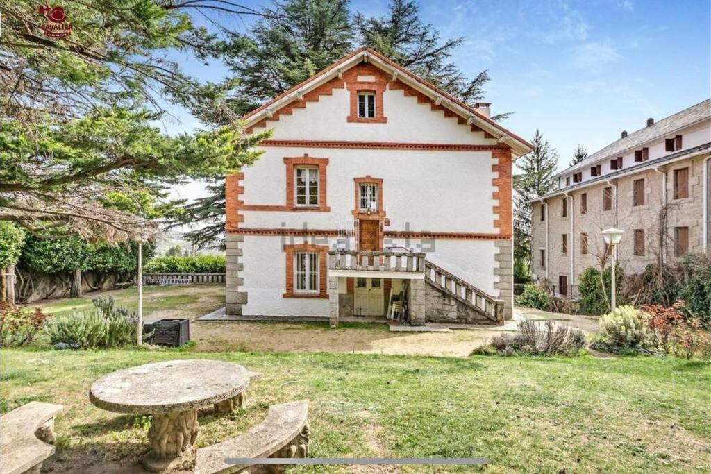 Acogedor Chalet En La Sierra Cercedilla Exterior photo